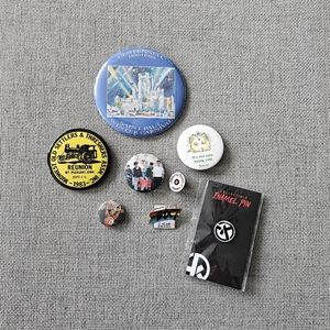 Pin lot - 8 pieces